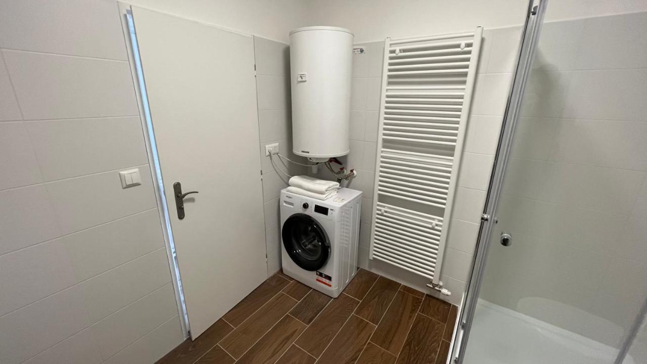 2 Room Apartment With Balcony Liptovský Mikuláš Dış mekan fotoğraf