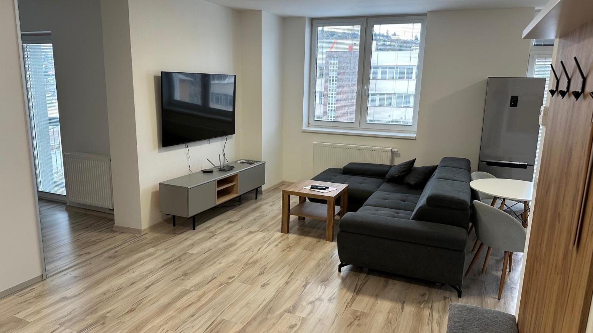 2 Room Apartment With Balcony Liptovský Mikuláš Dış mekan fotoğraf